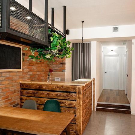 The Tbilisi Pod Hostel Luaran gambar