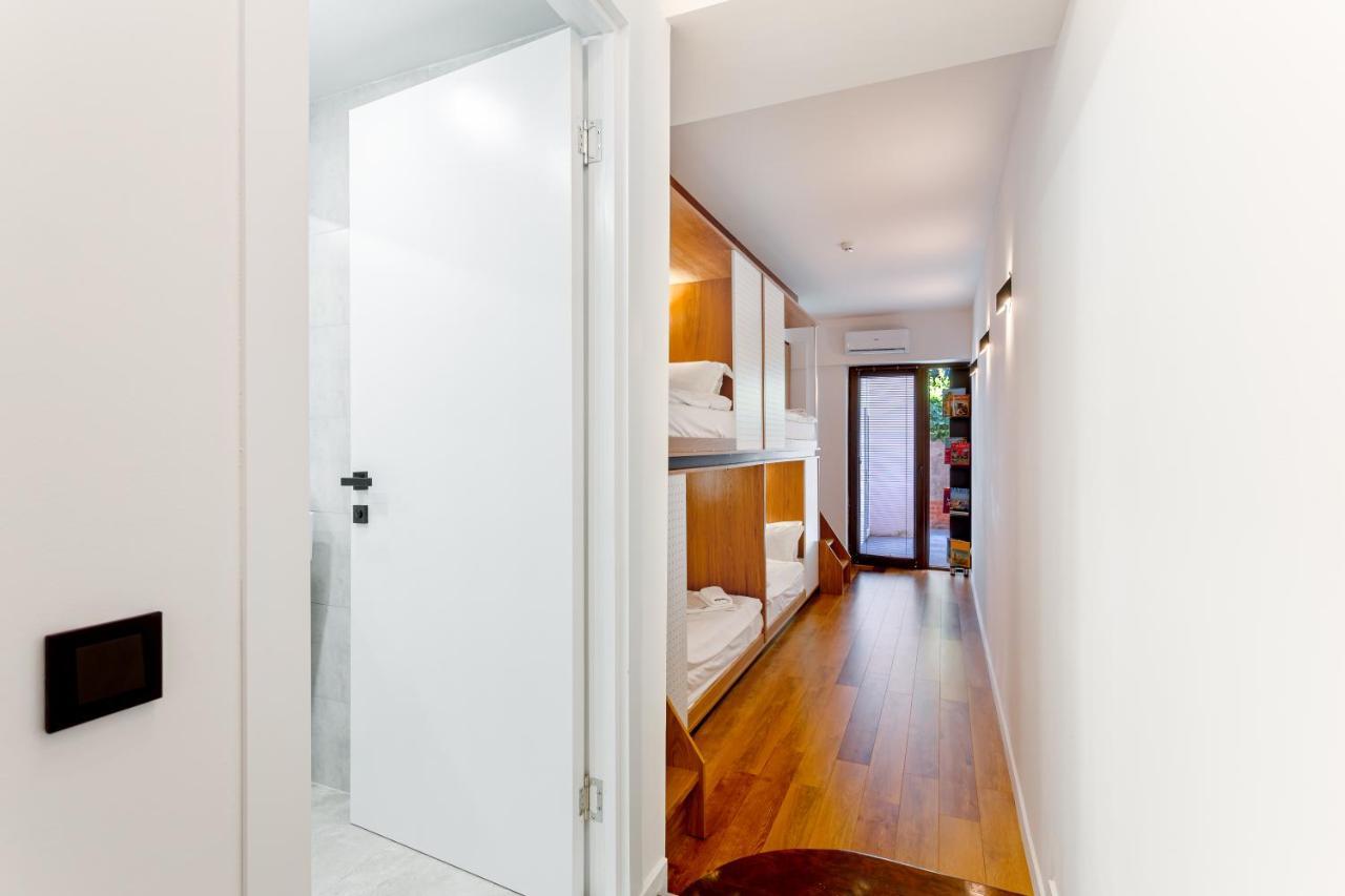 The Tbilisi Pod Hostel Luaran gambar