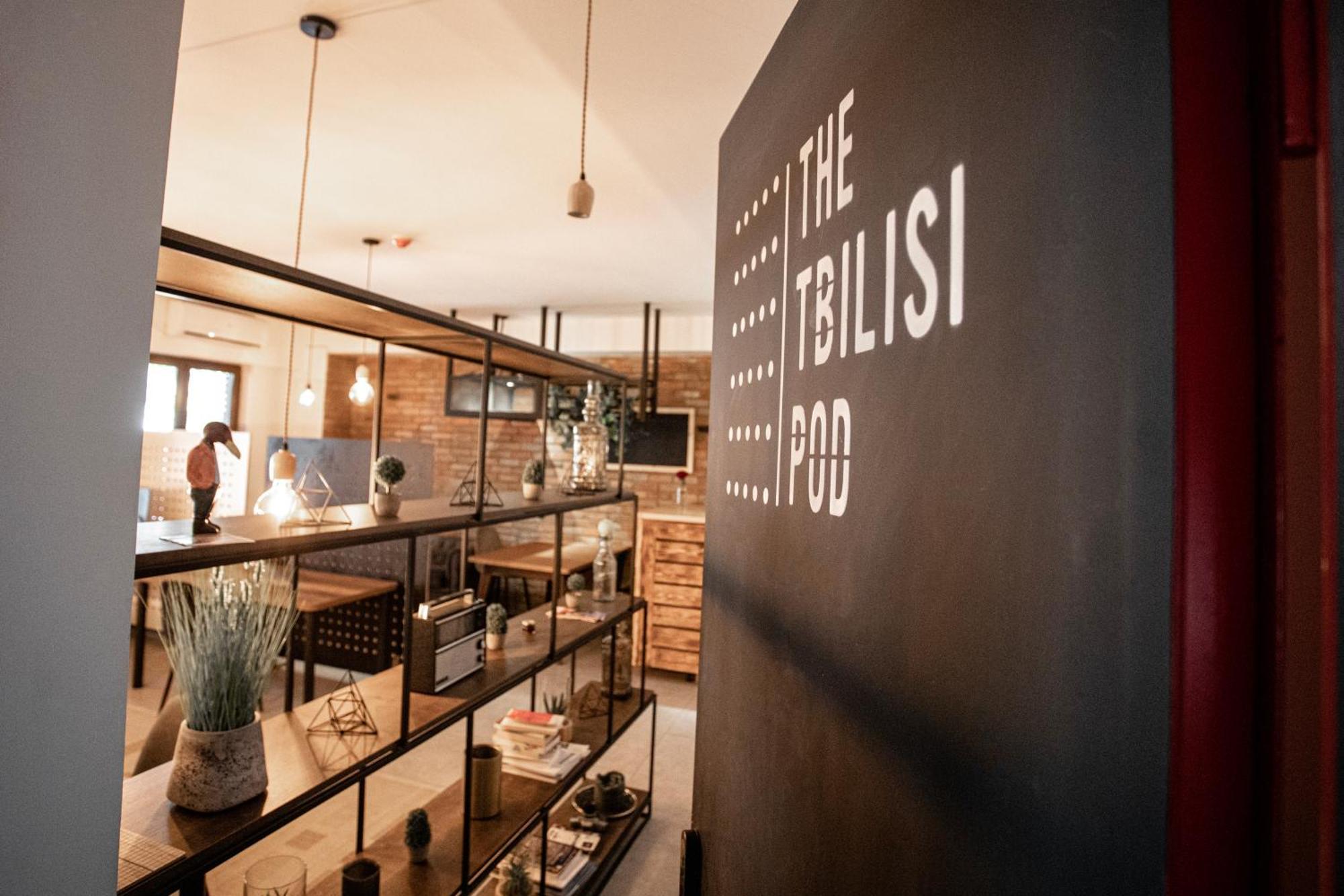 The Tbilisi Pod Hostel Luaran gambar