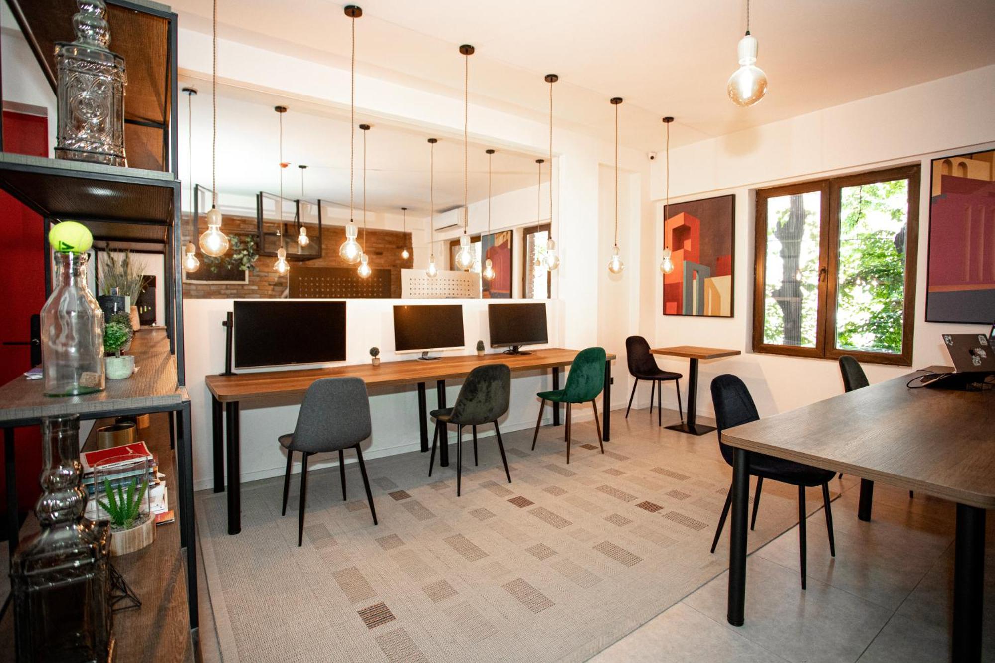 The Tbilisi Pod Hostel Luaran gambar